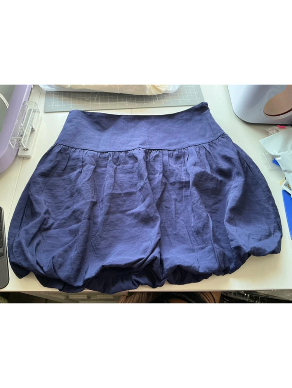 Women skirt size 6